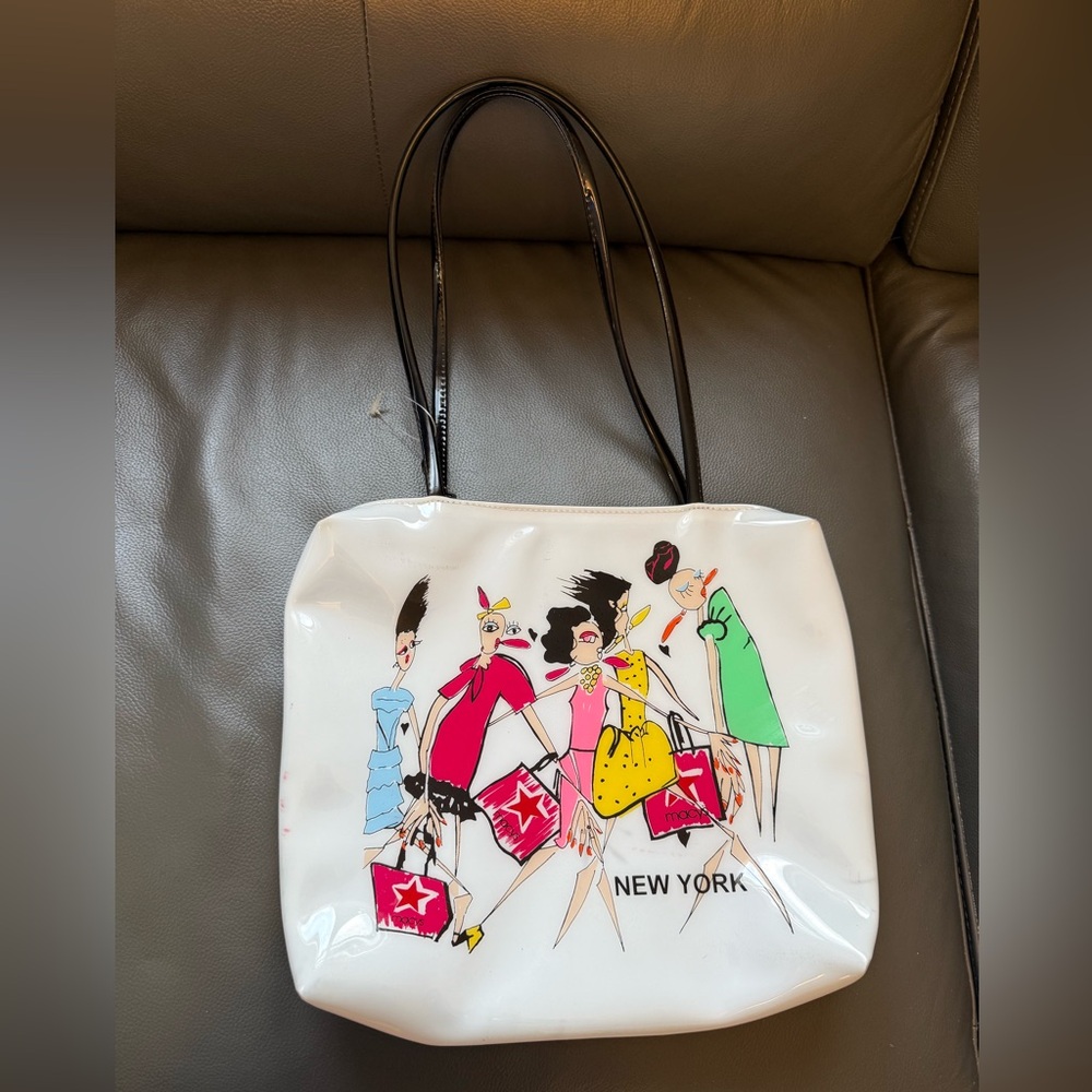 Rare Macy’s New York lab in Albert Elbaz tote bag